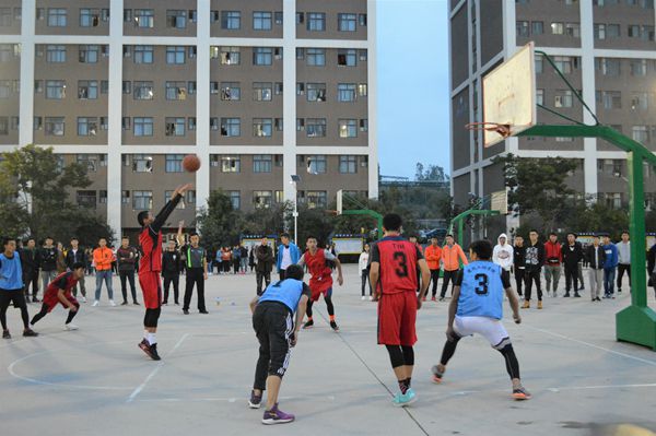 迎新杯六_副本.jpg 迎新杯六_副本.jpg