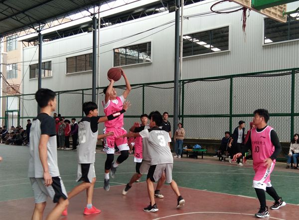 迎新杯三_副本.jpg 迎新杯三_副本.jpg