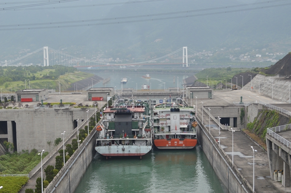 三峡坝区学习 (6)_副本.jpg 三峡坝区学习 (6)_副本.jpg